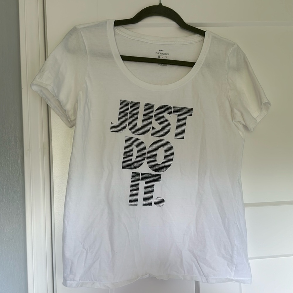 Nike white just do it oversized cotton tshirt size medium!
